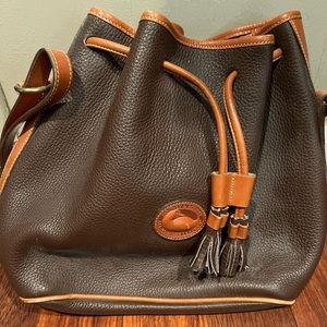 Vintage Dooney & Bourke All-Weather Leather Bucket Bag